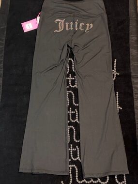 Juicy Couture Sport Flare Leggings Rhinestone Logo Black Liquorice Sz Medium NWT